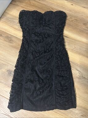 Strapless Black Lace Bodycon Dress